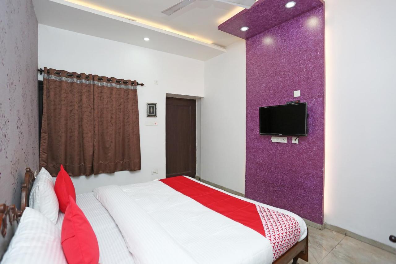 Oyo 7128 Hotel Rama Karnāl Dış mekan fotoğraf