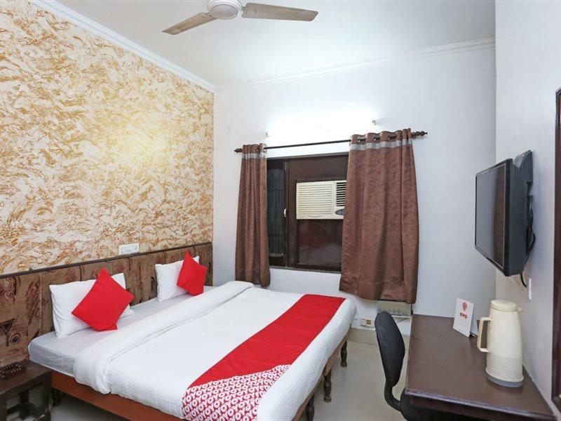 Oyo 7128 Hotel Rama Karnāl Dış mekan fotoğraf