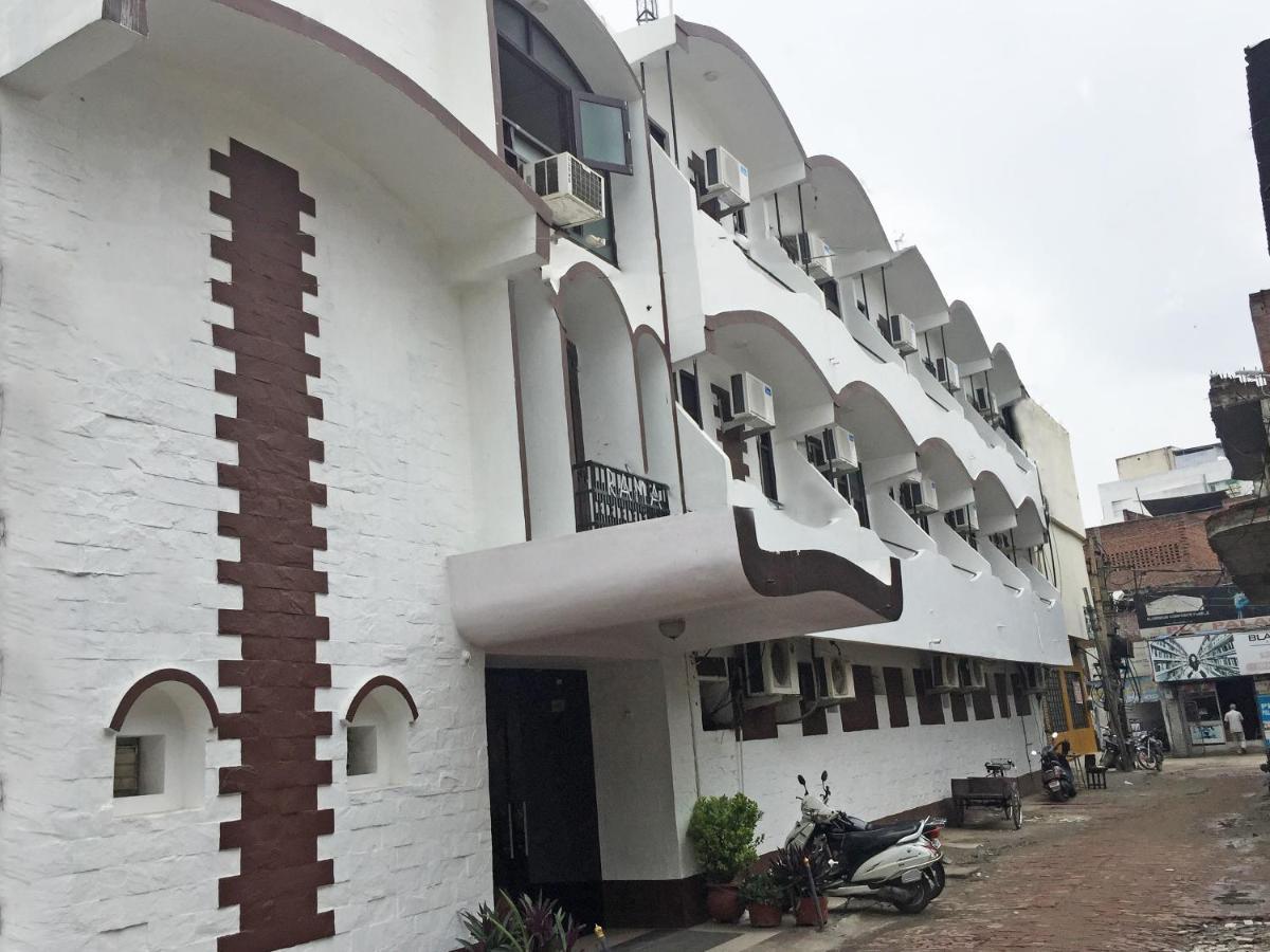 Oyo 7128 Hotel Rama Karnāl Dış mekan fotoğraf